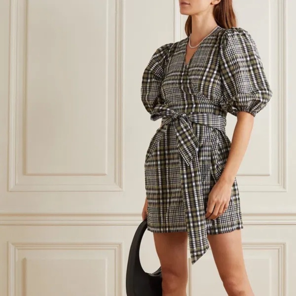 Sold - GANNI 
Plaid Print Mini Dress
Size: L | US10, DK40